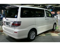 Toyota Alphard (2002 - 2008)