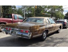 Dodge Monaco (1974 - 1977)