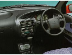 Daihatsu Mira Moderno (1995 - 1998)