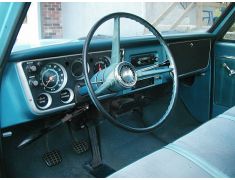 Chevrolet Suburban (1967 - 1972)