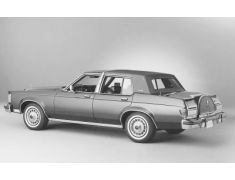 Lincoln Versailles (1977 - 1980)