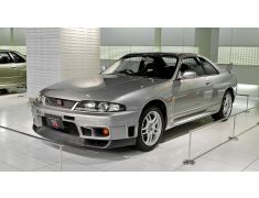 Nissan Skyline GT-R (1995 - 1998)