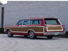 Ford Country Squire (1965 - 1968)