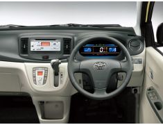 Toyota Pixis Epoch (2012 - 2017)