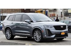 Cadillac XT6 (2020 - Present)