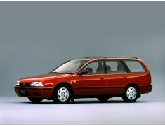 Nissan Avenir (1990 - 1998)